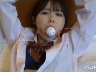 18一25JAPANESEHD骚货首次3P受不了只能口出来